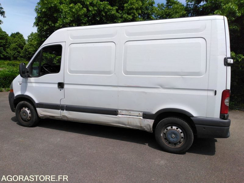 RENAULT MASTER 158451kms - 2007 - Fourgon utilitaire: photos 4 RENAULT MASTER 158451kms - 2007 - Fourgon utilitaire: photos 4
