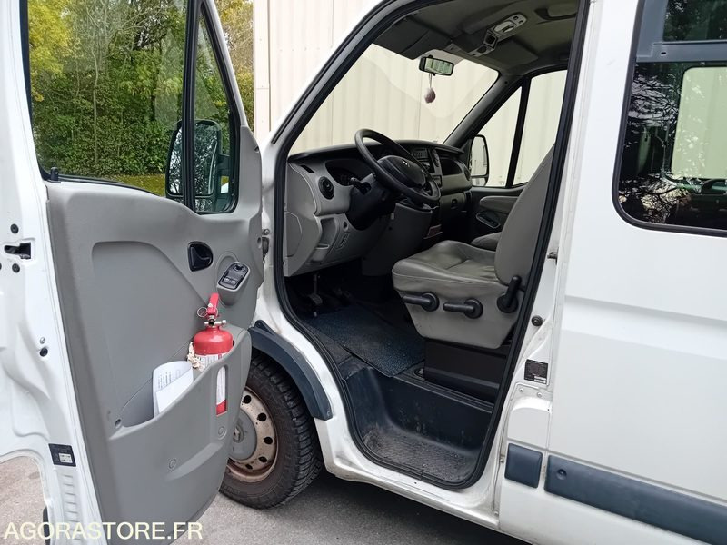 RENAULT MASTER 2 phase 2 DCI 100 TCP 15 + 1 place - 221000km - Minibus, Transport de personnes: photos 5 RENAULT MASTER 2 phase 2 DCI 100 TCP 15 + 1 place - 221000km - Minibus, Transport de personnes: photos 5