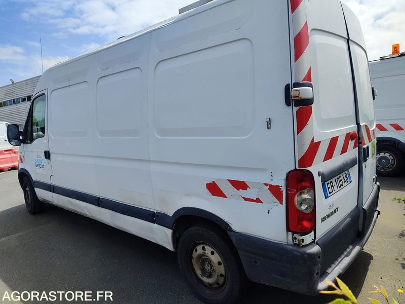 RENAULT MASTER II 2.5DCi - 120cv L3H2 - Fourgon utilitaire: photos 5 RENAULT MASTER II 2.5DCi - 120cv L3H2 - Fourgon utilitaire: photos 5