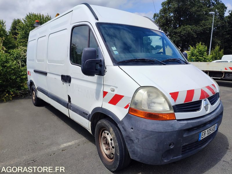 RENAULT MASTER II 2.5DCi - 120cv L3H2 - Fourgon utilitaire: photos 3 RENAULT MASTER II 2.5DCi - 120cv L3H2 - Fourgon utilitaire: photos 3