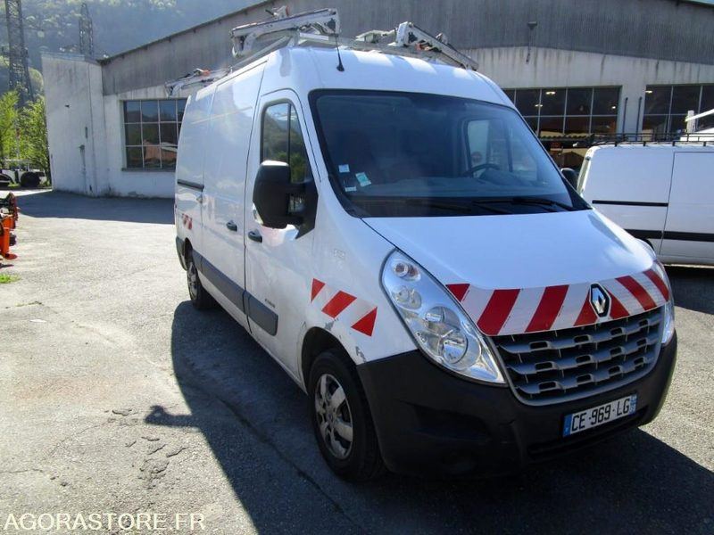 RENAULT MASTER du 25/04/2012 en l'état (Contrôle Technique joint) - Fourgon utilitaire: photos 3 RENAULT MASTER du 25/04/2012 en l'état (Contrôle Technique joint) - Fourgon utilitaire: photos 3