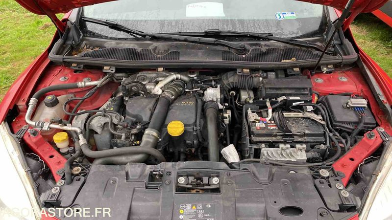 Voiture RENAULT MEGANE 309707kms - 2013: photos 9 Voiture RENAULT MEGANE 309707kms - 2013: photos 9