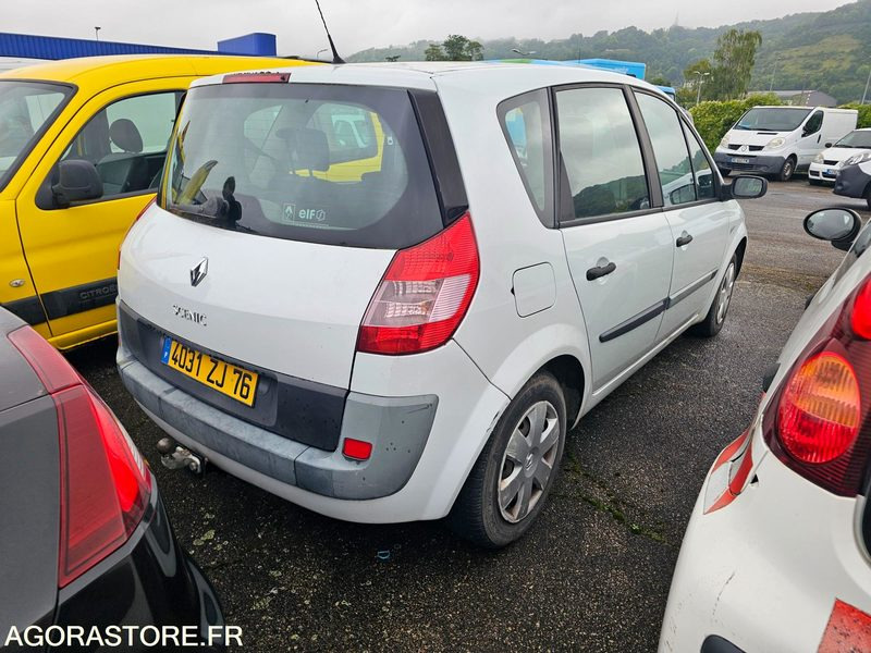 RENAULT SCENIC - 2003 - 258289km - 4031ZJ76 - Voiture: photos 3 RENAULT SCENIC - 2003 - 258289km - 4031ZJ76 - Voiture: photos 3