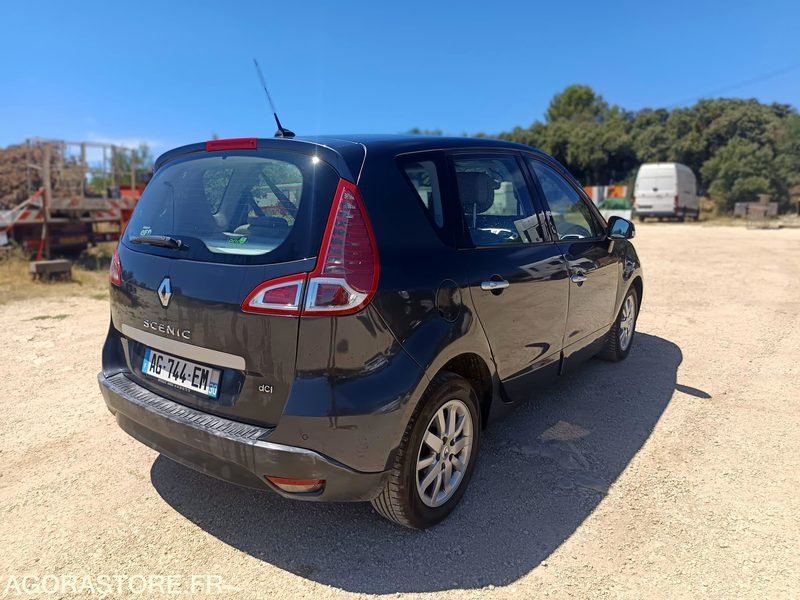 RENAULT SCENIC III 1.5 DCI 110CV - 2009 - 155000KMS - Voiture: photos 5 RENAULT SCENIC III 1.5 DCI 110CV - 2009 - 155000KMS - Voiture: photos 5