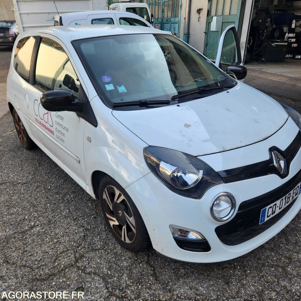 RENAULT TWINGO - Voiture: photos 1 RENAULT TWINGO - Voiture: photos 1