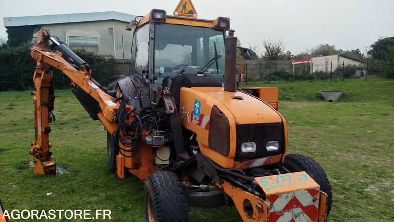 Renault Ergos 85 - 2000 - 10201h - 547AFZ31 - Tracteur agricole: photos 2 Renault Ergos 85 - 2000 - 10201h - 547AFZ31 - Tracteur agricole: photos 2