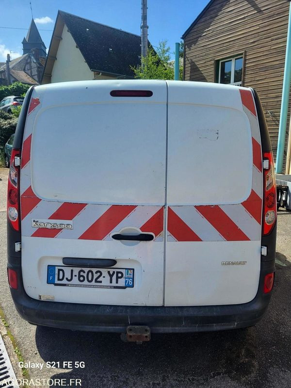 Renault Kangoo 2 141721 kms 2008 - Fourgonnette: photos 4 Renault Kangoo 2 141721 kms 2008 - Fourgonnette: photos 4