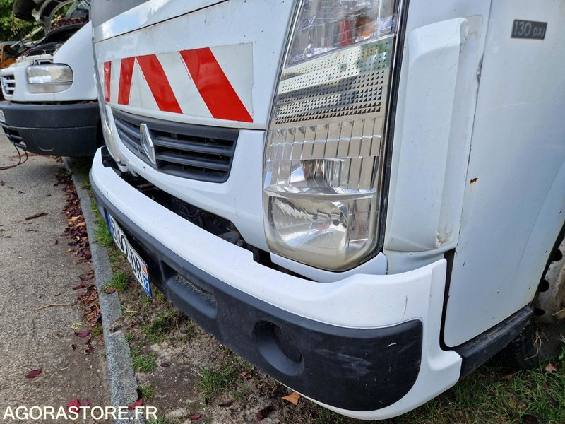 Renault Maxity - 2008 - 186709 -EL304DR - Utilitaire benne: photos 2 Renault Maxity - 2008 - 186709 -EL304DR - Utilitaire benne: photos 2