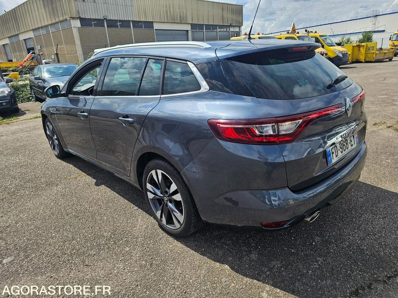 Renault Mégane - 2019 - 170446km - FD968EY - Voiture break: photos 4 Renault Mégane - 2019 - 170446km - FD968EY - Voiture break: photos 4