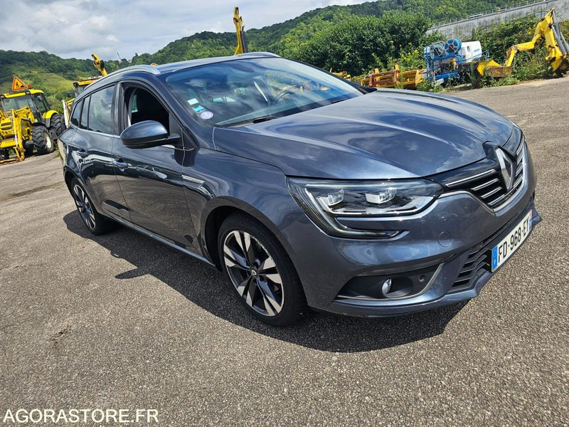 Renault Mégane - 2019 - 170446km - FD968EY - Voiture break: photos 2 Renault Mégane - 2019 - 170446km - FD968EY - Voiture break: photos 2