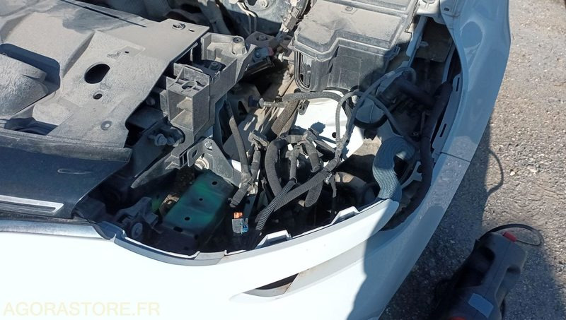 Renault Megane - 2019 - 201488kms - FH-211-ER - Voiture: photos 4 Renault Megane - 2019 - 201488kms - FH-211-ER - Voiture: photos 4