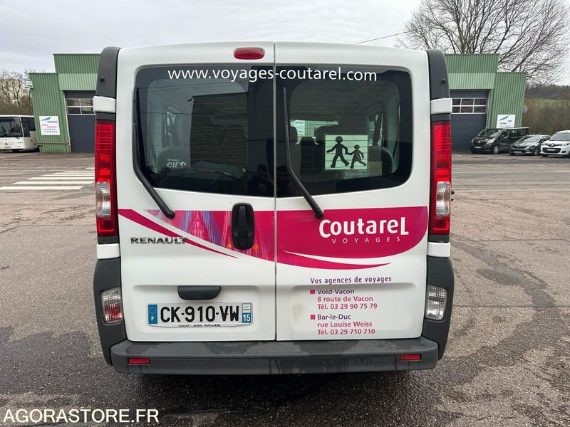 Renault Trafic 9 places / CK-910-VW / 325 196kms - Minibus, Transport de personnes: photos 3 Renault Trafic 9 places / CK-910-VW / 325 196kms - Minibus, Transport de personnes: photos 3