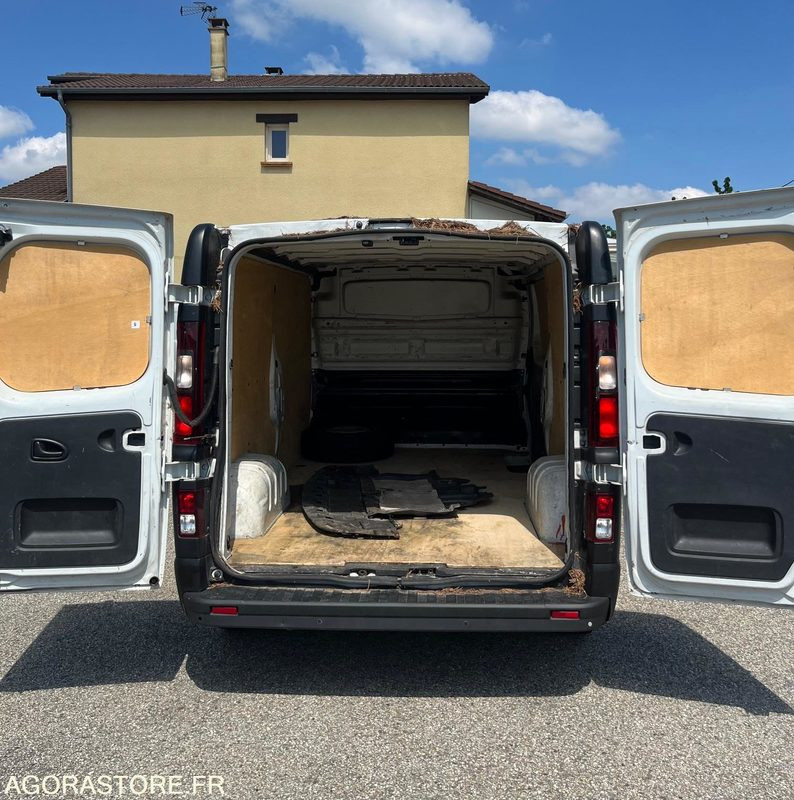 Renault Trafic L2H1 1200 Energy Confort - 2018 - 180 000km - Fourgon utilitaire: photos 5 Renault Trafic L2H1 1200 Energy Confort - 2018 - 180 000km - Fourgon utilitaire: photos 5