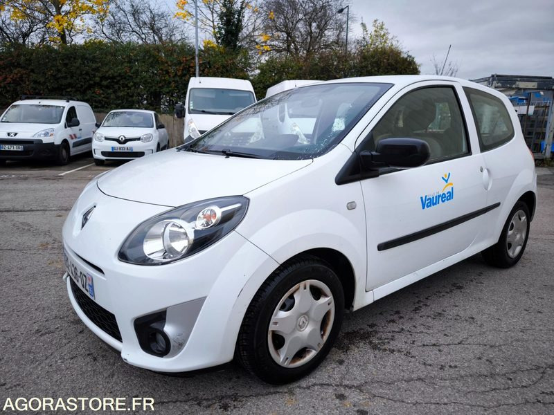 Voiture Renault Twingo: photos 11