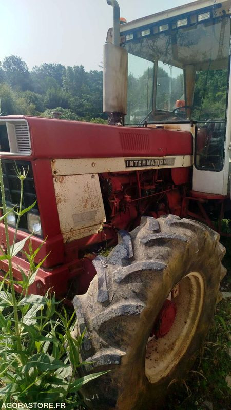 Tracteur CASE IH - 1975 - 763heures - Tracteur agricole: photos 5 Tracteur CASE IH - 1975 - 763heures - Tracteur agricole: photos 5