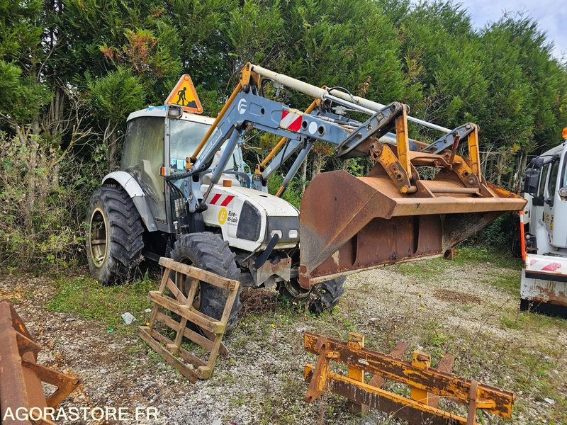 Tracteur Renault ergos - 2000 - 12722h - 6521TY28 - Tracteur agricole: photos 2 Tracteur Renault ergos - 2000 - 12722h - 6521TY28 - Tracteur agricole: photos 2
