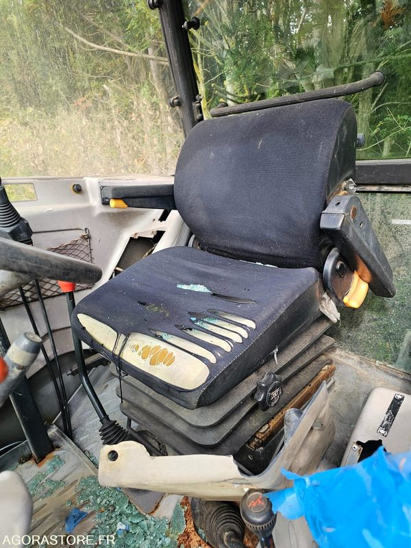 Tracteur Renault ergos - 2000 - 12722h - 6521TY28 - Tracteur agricole: photos 5 Tracteur Renault ergos - 2000 - 12722h - 6521TY28 - Tracteur agricole: photos 5