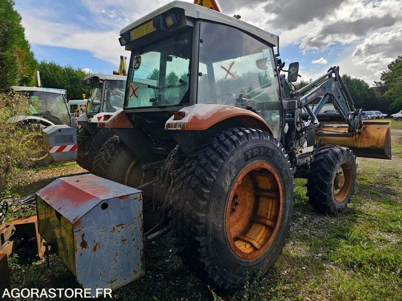 Tracteur Renault ergos 2000 - 2929VB28 - Tracteur agricole: photos 3 Tracteur Renault ergos 2000 - 2929VB28 - Tracteur agricole: photos 3