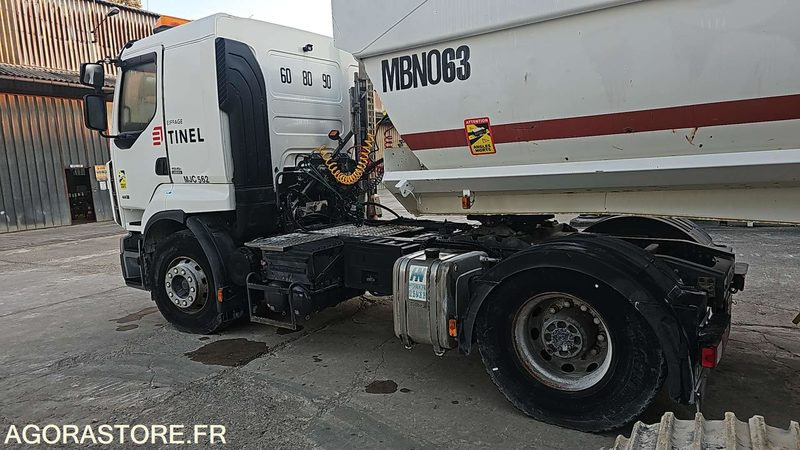 TRACTEUR RENAULT PREM LANDER 460 4X2 - 2012 / 324844KM - CA389CC (MJC562) - Tracteur routier: photos 5 TRACTEUR RENAULT PREM LANDER 460 4X2 - 2012 / 324844KM - CA389CC (MJC562) - Tracteur routier: photos 5