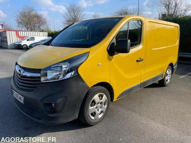 VIVARO FG L1H1 2700 1.6 CDTI 95. 02/2018. 154500KM - Fourgon utilitaire: photos 2 VIVARO FG L1H1 2700 1.6 CDTI 95. 02/2018. 154500KM - Fourgon utilitaire: photos 2