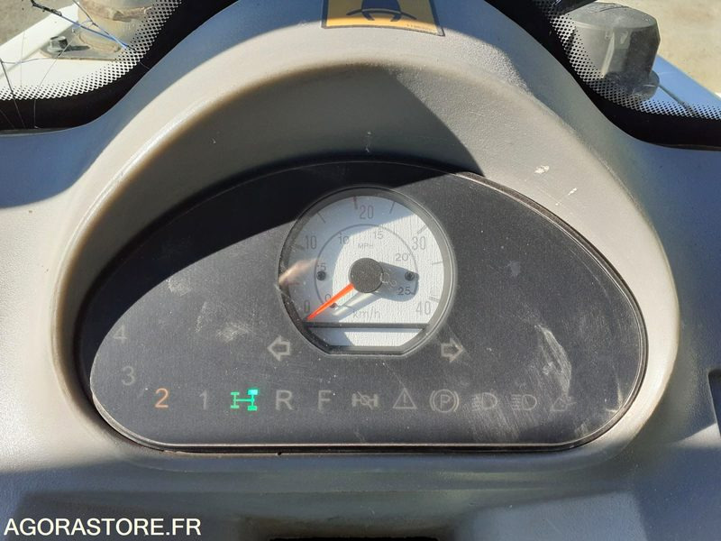 Crédit-bail de tractopelle 4x4 volvo bl71 tractopelle 4x4 volvo bl71: photos 16 Crédit-bail de tractopelle 4x4 volvo bl71 tractopelle 4x4 volvo bl71: photos 16