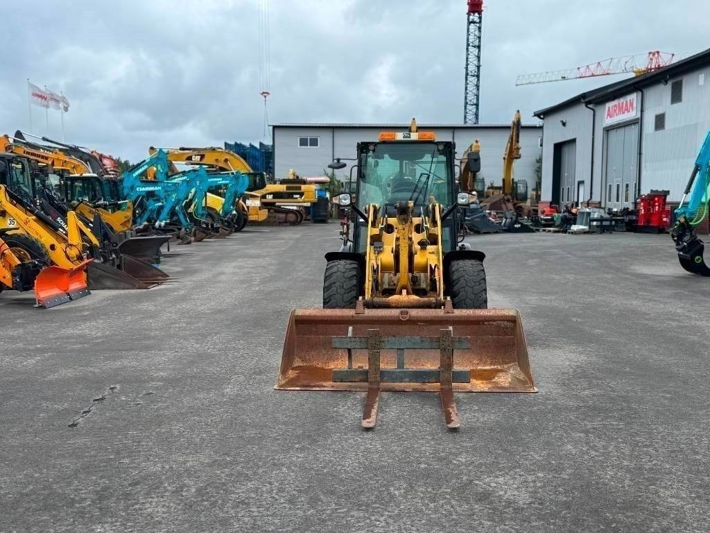 CAT 906 H 2 - Chargeuse sur pneus: photos 3 CAT 906 H 2 - Chargeuse sur pneus: photos 3