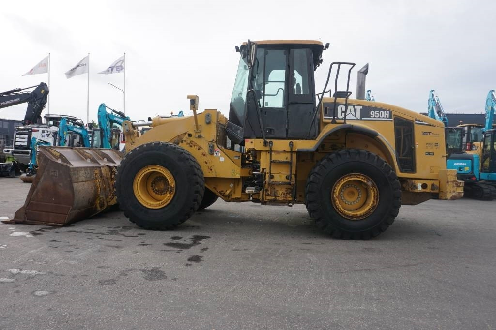 CAT 950 H - Chargeuse sur pneus: photos 1 CAT 950 H - Chargeuse sur pneus: photos 1