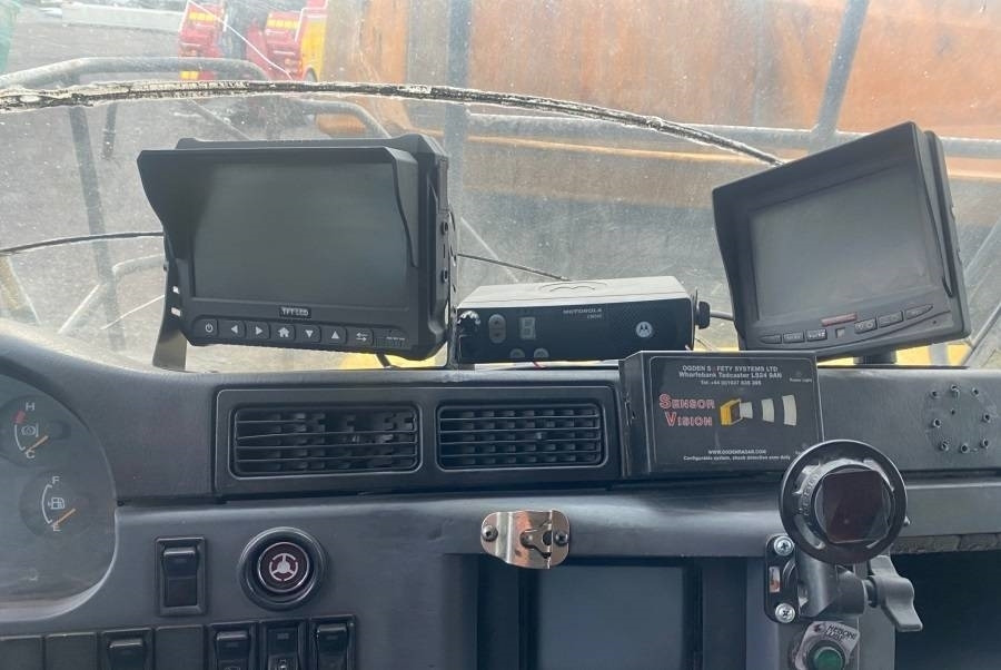 Tombereau rigide Komatsu HD405-7: photos 13 Tombereau rigide Komatsu HD405-7: photos 13