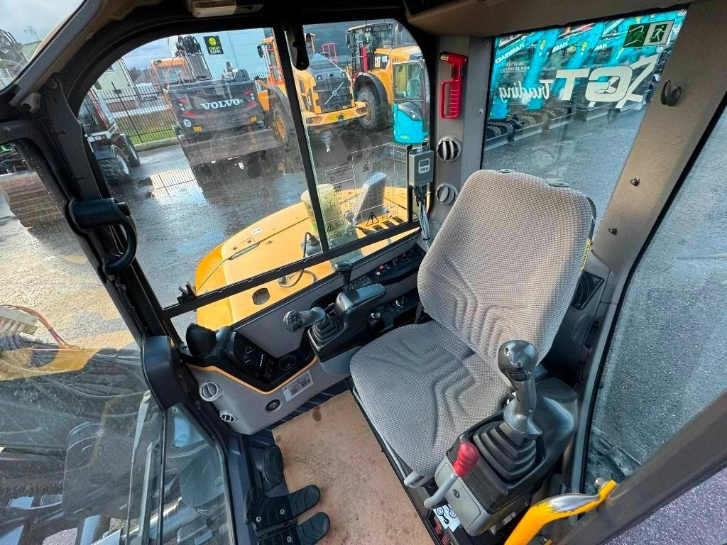 Volvo ECR 88 D - Mini pelle: photos 4 Volvo ECR 88 D - Mini pelle: photos 4