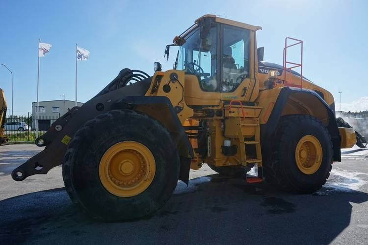 Volvo L 150 H - Chargeuse sur pneus: photos 2 Volvo L 150 H - Chargeuse sur pneus: photos 2