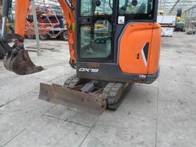 Mini pelle Doosan DX19: photos 22 Mini pelle Doosan DX19: photos 22