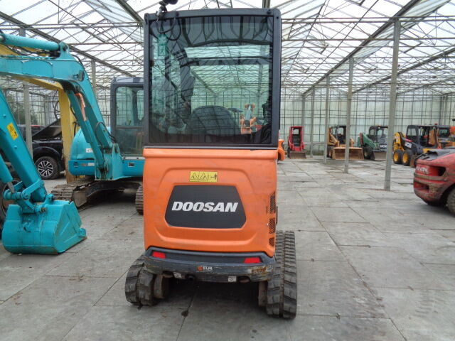 Mini pelle Doosan DX19: photos 21 Mini pelle Doosan DX19: photos 21