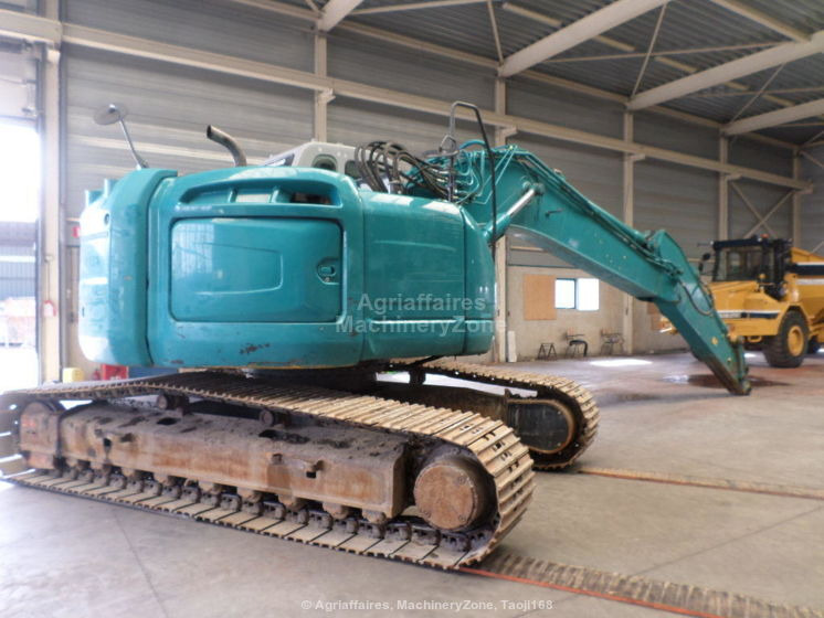 Kobelco Kobelco NH E 235 BSR-2 - Pelle sur chenille: photos 3 Kobelco Kobelco NH E 235 BSR-2 - Pelle sur chenille: photos 3