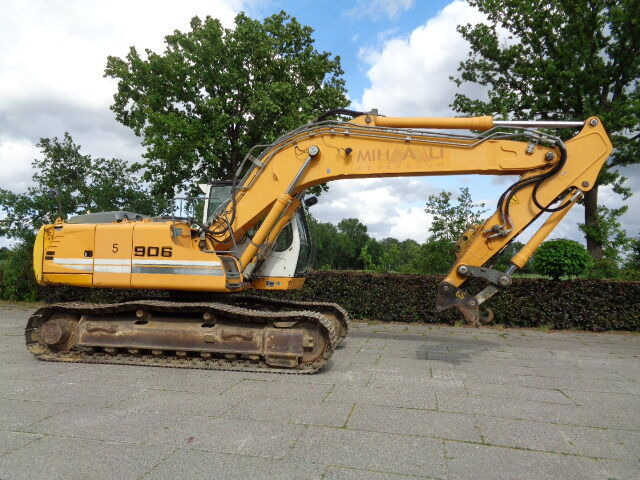 Liebherr R906LC - Pelle sur chenille: photos 1 Liebherr R906LC - Pelle sur chenille: photos 1