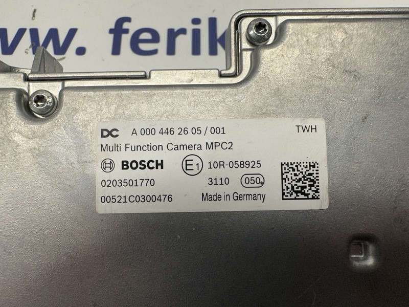 Bosch Multi Function Camera MPC2 front camera - Bloc de gestion pour Camion: photos 3 Bosch Multi Function Camera MPC2 front camera - Bloc de gestion pour Camion: photos 3