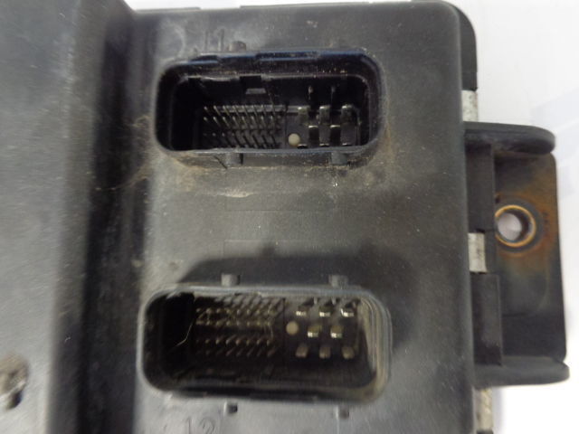 Iveco Front Frame Computer control unit 41221002 (WORLDWIDE DELIVERY) - Bloc de gestion pour Camion: photos 3 Iveco Front Frame Computer control unit 41221002 (WORLDWIDE DELIVERY) - Bloc de gestion pour Camion: photos 3