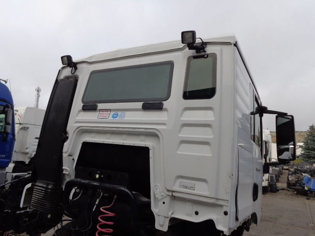 MAN Perfect condition TGS low cab ( EUROPE DELIVERY ) - Cabine et intérieur pour Camion: photos 5 MAN Perfect condition TGS low cab ( EUROPE DELIVERY ) - Cabine et intérieur pour Camion: photos 5