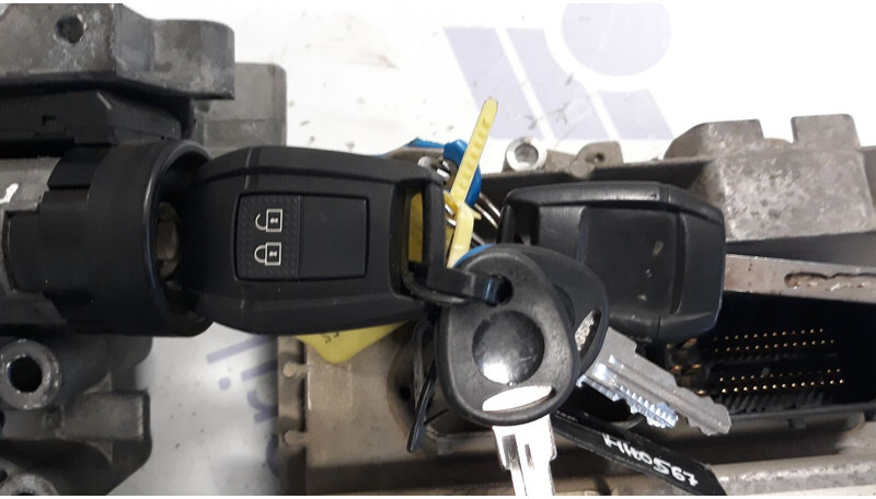 MAN TGX - Bloc de gestion pour Camion: photos 5 MAN TGX - Bloc de gestion pour Camion: photos 5