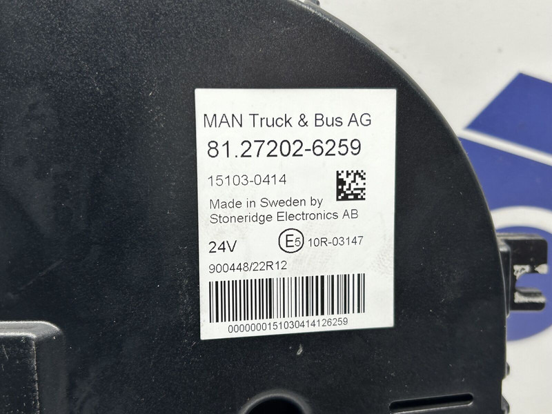 MAN instrumental cluster - Panel de instrumentos pour Camion: photos 3 MAN instrumental cluster - Panel de instrumentos pour Camion: photos 3