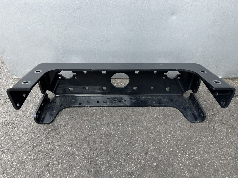 MAN original final cross member, traverse - Suspension pour Camion: photos 3 MAN original final cross member, traverse - Suspension pour Camion: photos 3