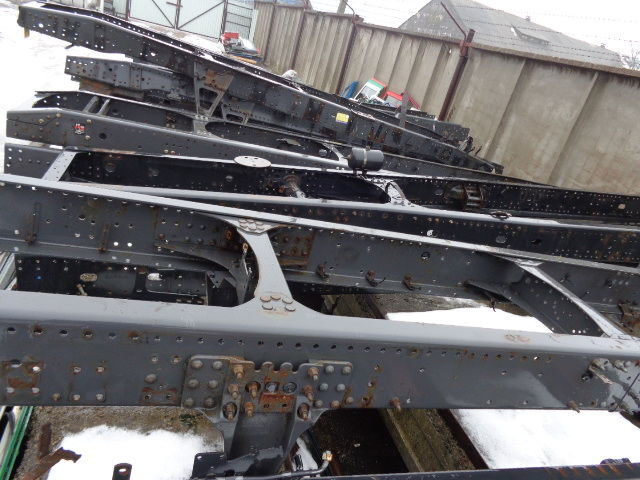Mercedes-Benz Complete frames for all trucks - Frame/ Châssis pour Camion: photos 1 Mercedes-Benz Complete frames for all trucks - Frame/ Châssis pour Camion: photos 1