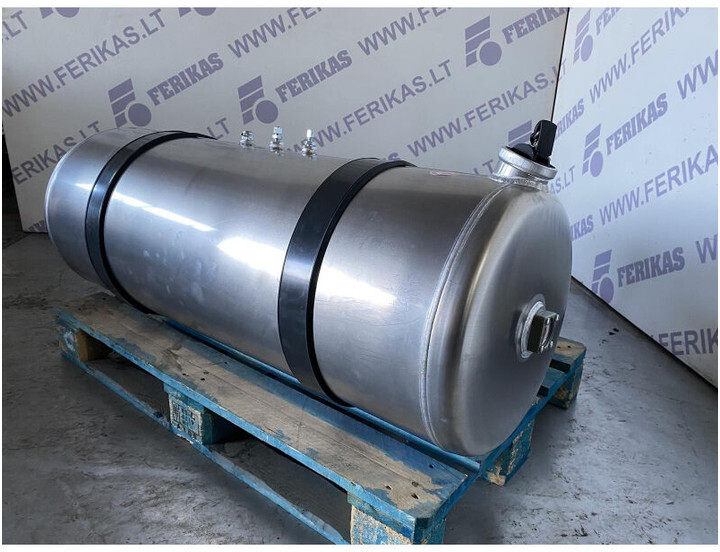 Onbekend - Réservoir de carburant pour Camion: photos 2 Onbekend - Réservoir de carburant pour Camion: photos 2