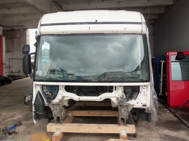 Scania Cabs for sale, Highline, Topline few units, different colors, "W - Cabine et intérieur pour Camion: photos 4 Scania Cabs for sale, Highline, Topline few units, different colors, "W - Cabine et intérieur pour Camion: photos 4
