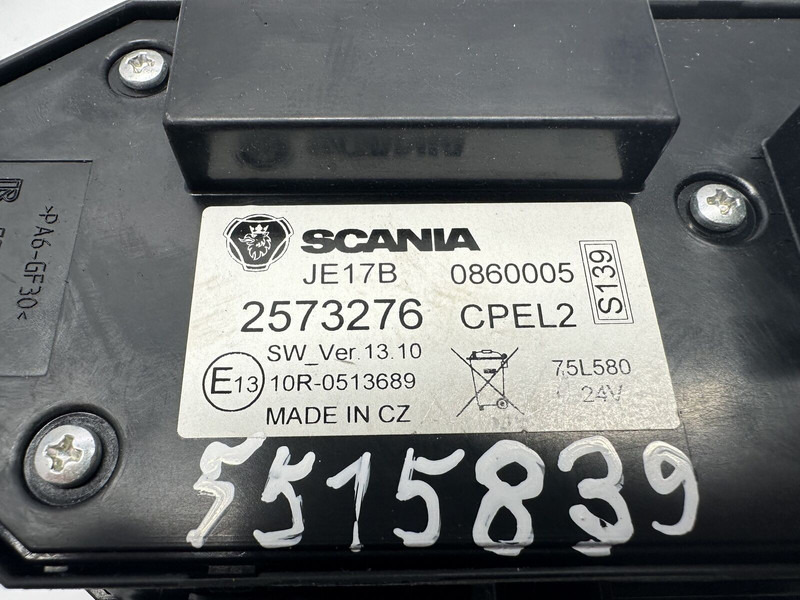Scania šviesų jungiklis - Panel de instrumentos pour Camion: photos 3 Scania šviesų jungiklis - Panel de instrumentos pour Camion: photos 3