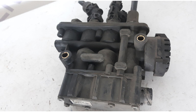Volvo suspension control valve - Pièces de frein pour Camion: photos 1 Volvo suspension control valve - Pièces de frein pour Camion: photos 1