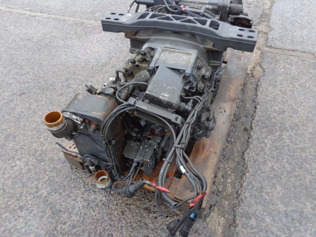 ZF R GRSO 905R with retarder, from fully working truck !! - Boîte de vitesse pour Camion: photos 4 ZF R GRSO 905R with retarder, from fully working truck !! - Boîte de vitesse pour Camion: photos 4