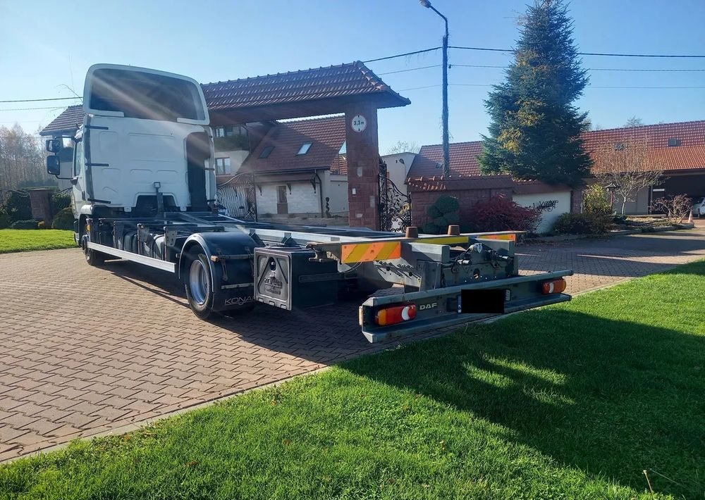 DAF 45 - Camion porte-conteneur/ Caisse mobile: photos 4 DAF 45 - Camion porte-conteneur/ Caisse mobile: photos 4