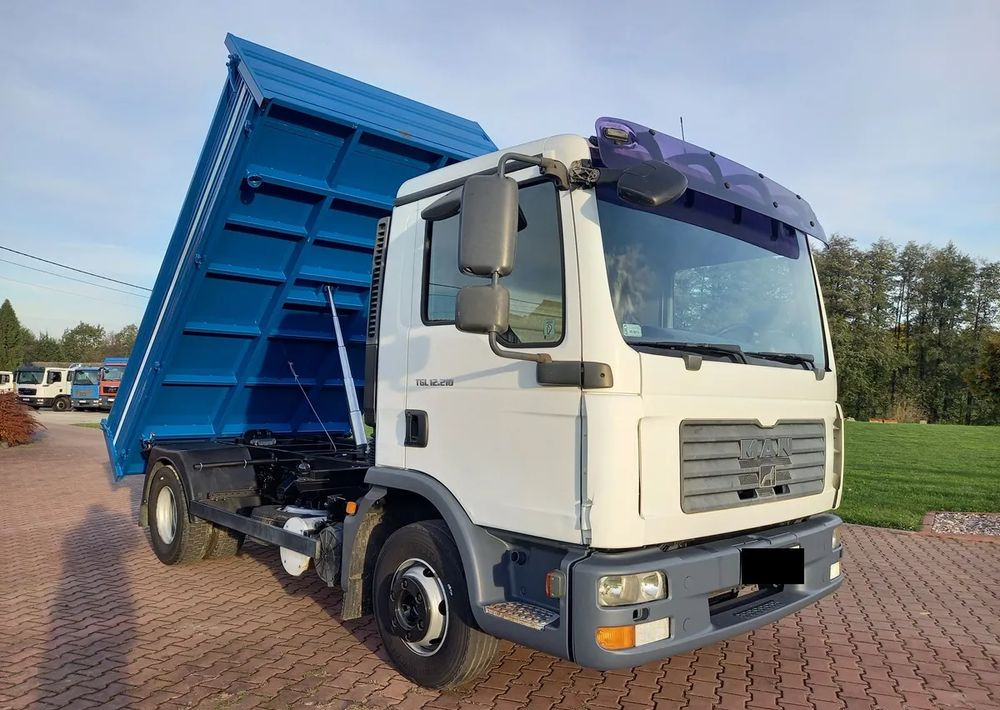 MAN TGL 12 210 EURO 4 !!! - Camion benne: photos 2 MAN TGL 12 210 EURO 4 !!! - Camion benne: photos 2