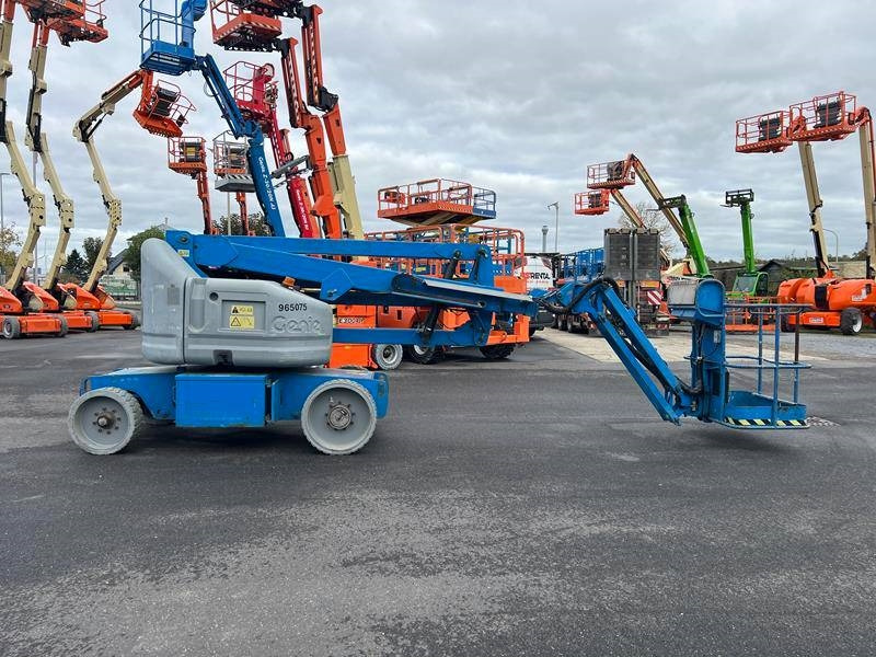 Genie Z40/23 NRJ elektro 14m (1825) - Nacelle articulée: photos 2 Genie Z40/23 NRJ elektro 14m (1825) - Nacelle articulée: photos 2