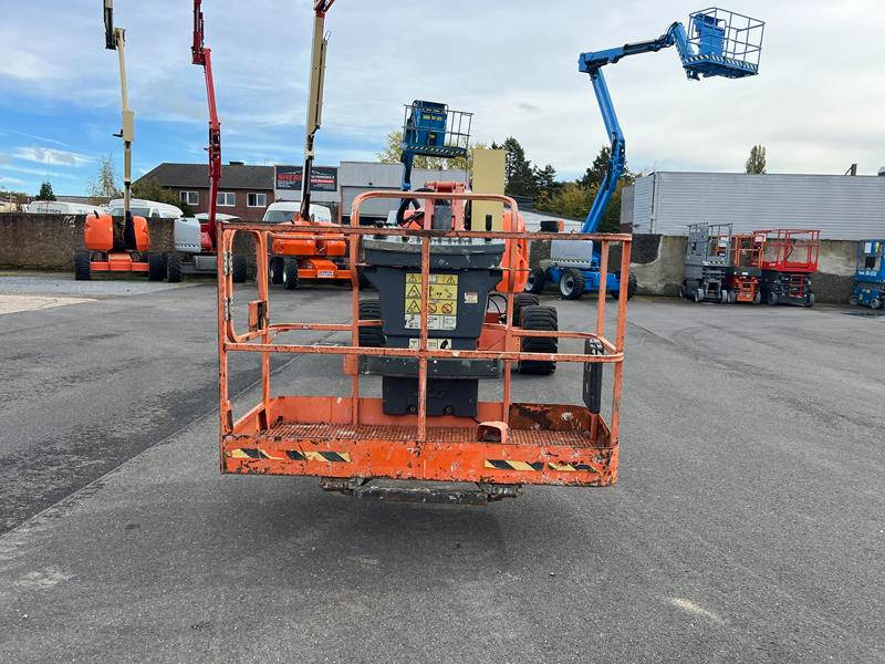 JLG 510AJ diesel 4x4 18m (1822) - Nacelle articulée: photos 4 JLG 510AJ diesel 4x4 18m (1822) - Nacelle articulée: photos 4